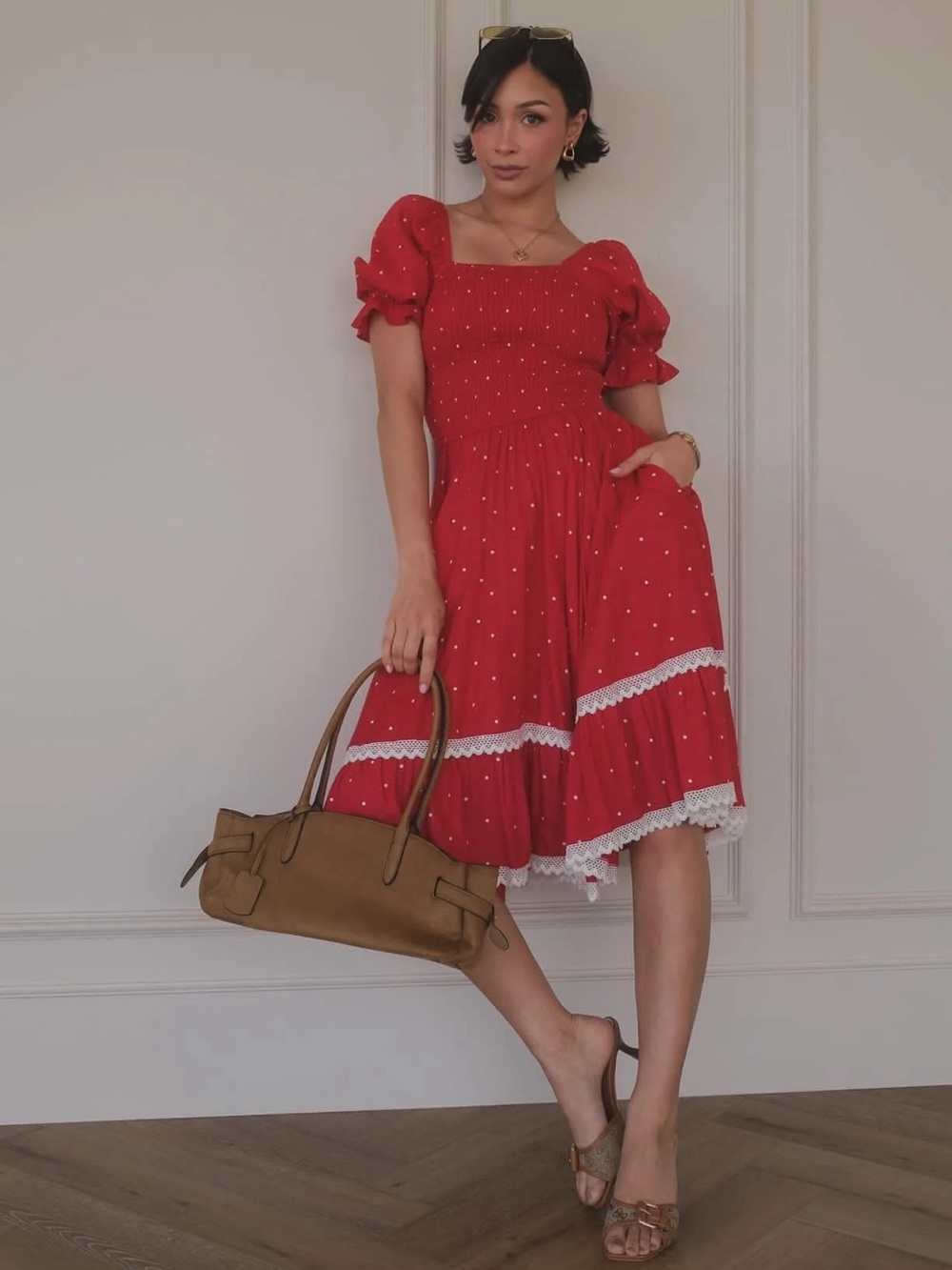 NWT JessaKae Minnie dress size 4xPuff-Sleeve Polka Dot Midi Dress with Lace Trim
